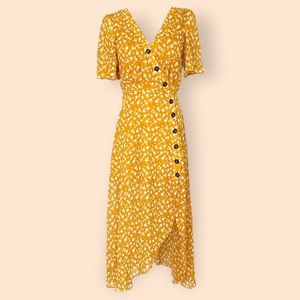 Lulus After Bloom Delight Golden Yellow Floral Print
Midi Dress